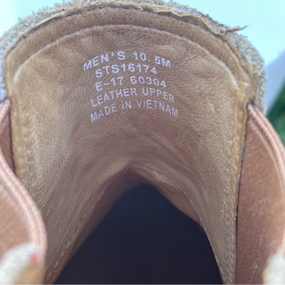 Sperry Gold Cup Boots Mens Size 10.5 Tan Brown Suede Crepe Soles Chukka Slip On - Picture 11 of 13